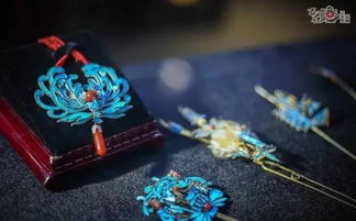 從廢棄到新生 重慶主城里的文創(chuàng)喵村，喚醒工業(yè)記憶的藝術(shù)棲息地